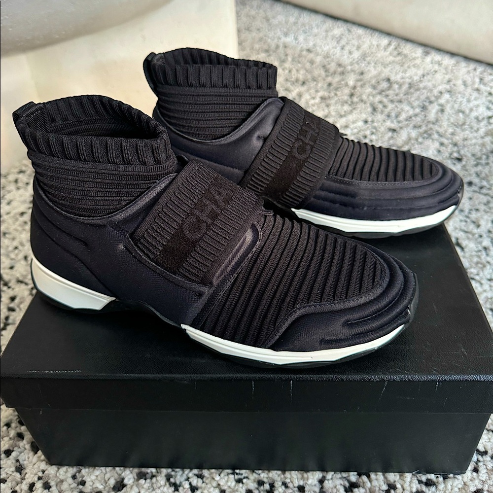 Chanel Stretchy Fabric sneaker Sz 38.5
